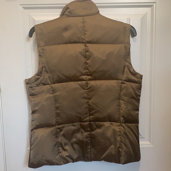 Bronze puffer vest - Picture 2 of 3